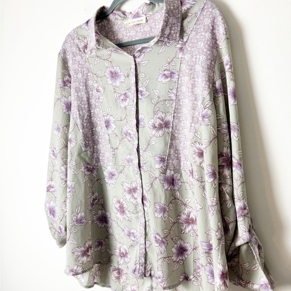 CACTUS + PEARL • Women’s Grey/Purple Floral Button Down Blouse Size XXL - Picture 3 of 5